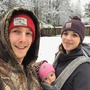 Meet your Posher, Holly